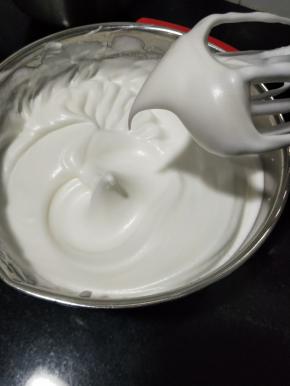 打发至湿性状态