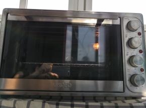 UKOEO烤箱提前预热160度