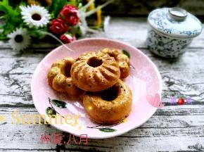 烤好后晾凉，脱模就可以吃啦