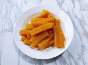 捞出淋干水分。