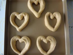 全部做好后开始二发，36度75%发酵30分钟就可以了