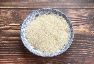 粳米有补脾胃、养五脏、壮气力的良好功效。