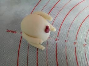 粘到小马的身体上