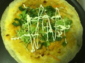 最后挤上沙拉酱。