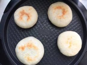 至饼鼓起，表面颜色满意了可以取出