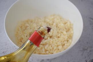 加入味极鲜酱油