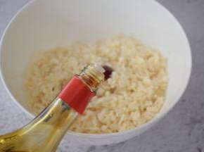 加入味极鲜酱油