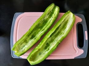 挖去籽和白瓤。