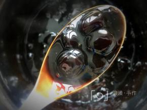 看，QQ的珍珠，可以来一杯珍珠奶茶啦