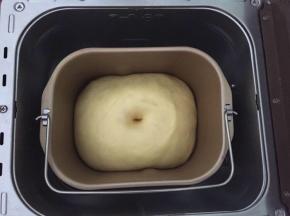 发酵至两倍大，戳洞不回缩即可