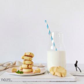 烤好后拿出来，放凉后密封保存。