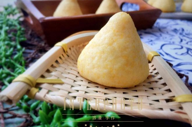 玉米面窝窝头
