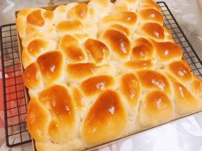 美貌不，倒扣在晾架上晾凉