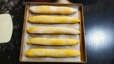 依次做好放入烤盘里