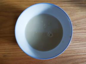 酵母用温水化开