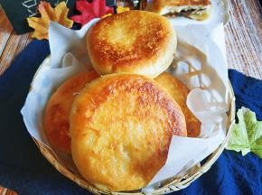 又香又甜的豆沙饼。