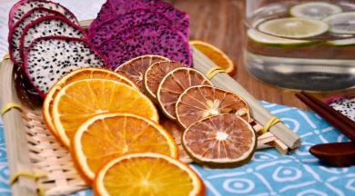 成品，用小罐罐储存起来，想喝的时候就拿出几片泡水~
PS:做我的方子有任何问题欢迎加微信进入粉丝群交流~
微信号：diandian025824
新浪微博：Eva小佳厨房