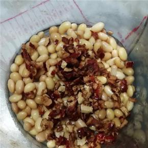 加入红枣肉粒