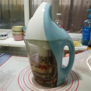 通电选择五豆豆浆键，豆浆机开始工作