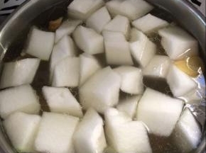 加入冬瓜块。