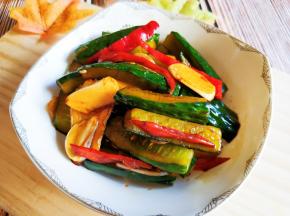 脆脆的，微辣特别好吃。