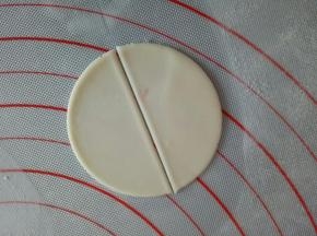 从中间分开