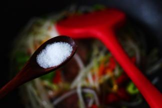 再根据个人口味加入适量的盐