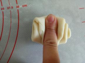 取一个中间压一下