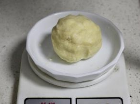 派皮：面团冷藏2小时，或者冷冻30分钟