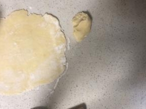 派皮：擀面