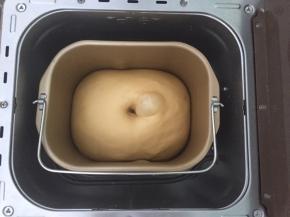 发酵至两倍大，戳洞不回缩即可