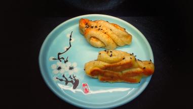 来张露底的¦•ˇ₃ˇ•｡)