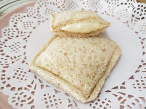 酸酸甜甜别有一番风味，装乳酸菌可达酱的容器事先消毒无水无油，冰箱冷藏3天内吃完。