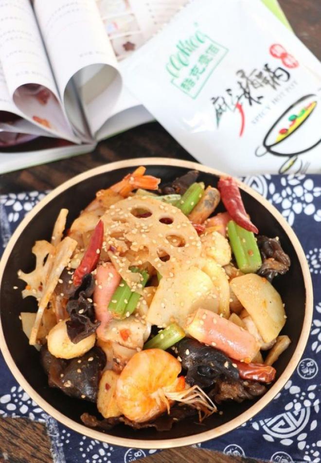 看到食材这么丰富的麻辣香锅，流口水没？