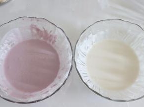 白色的同样搅拌均匀。