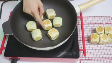 盖上盖子是为了使边缘未接触到锅底的部分被锅内的热量焖熟