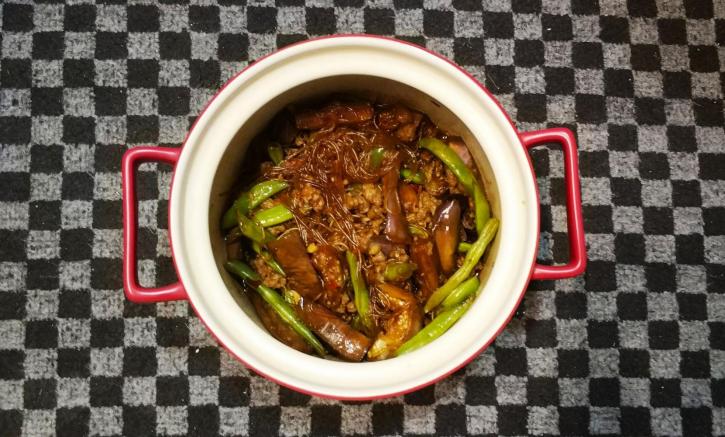 四季豆肉末粉丝茄子煲