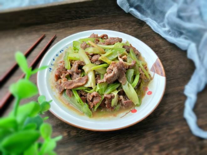小炒西芹牛肉