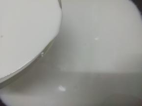 然后把玉米淀粉浆倒入锅中