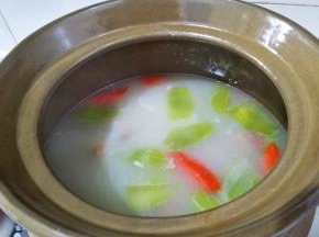 中火炖半个小时