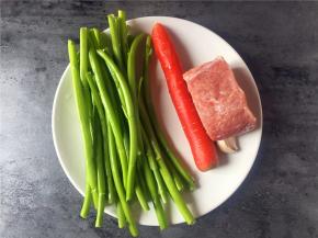 准备材料如图。