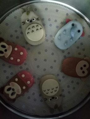 全部做好后，室温发酵10分钟，开水上锅蒸13分钟，关火闷3分钟左右