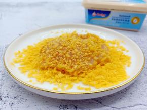 两面再裹一层面包糠。