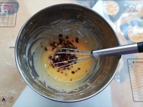 加入混合坚果碎