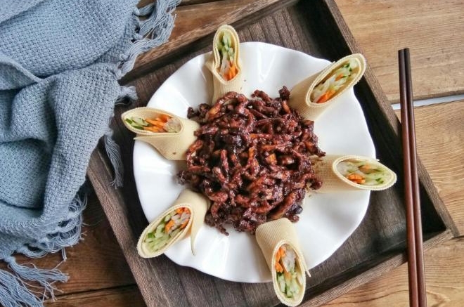 京酱肉丝