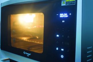 启动“纯蒸”功能，温度110度，时间为20分钟