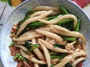 和自己喜欢的配菜炒