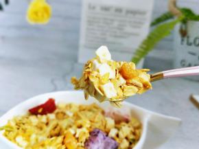 一口一勺，营养全面且低脂的早餐！