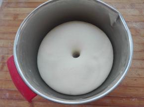 室温发酵约35分钟左右。