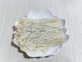 捞出淋干水分。